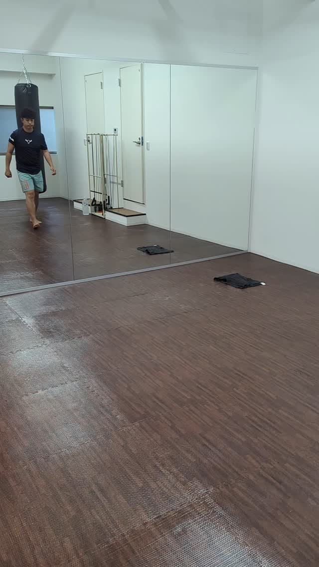 消防士をしていると言う事で身体がゴツイ(⁠゜⁠o⁠゜⁠;